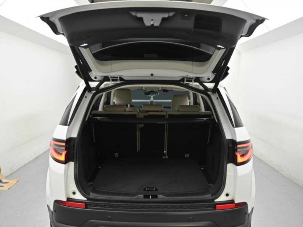 Land Rover Discovery Sport — photo 19