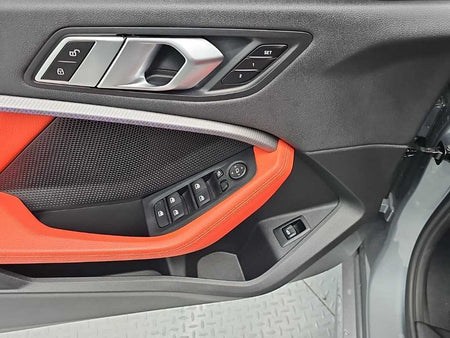 BMW 1-Series — photo 16