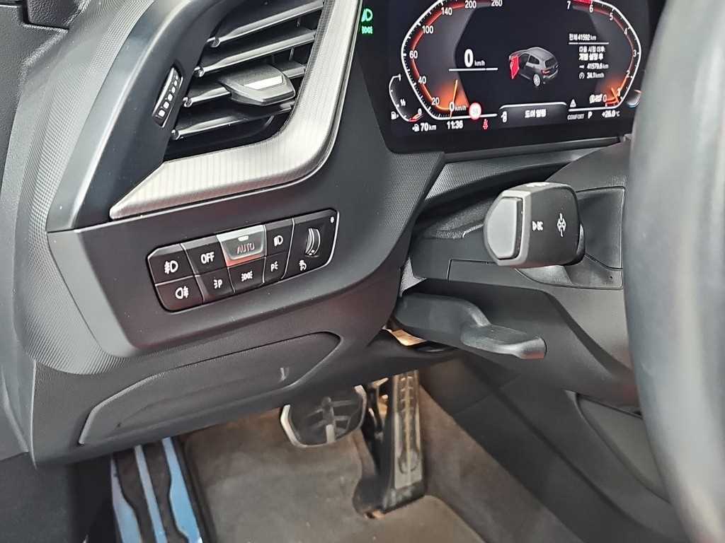 BMW 1-Series — photo 17