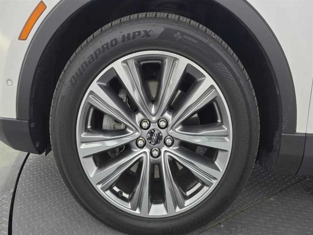 Lincoln MKX — photo 05