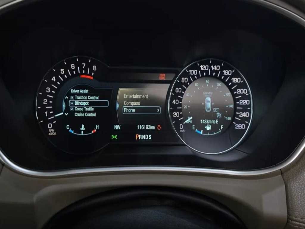 Lincoln MKX — photo 08