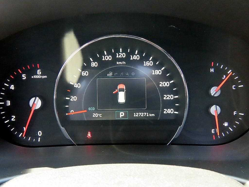 Kia Sorento — photo 09