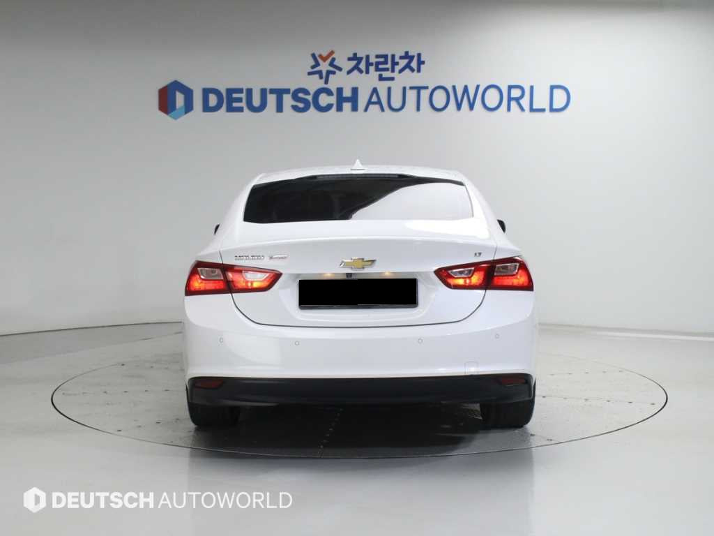 CHEVROLET Malibu — photo 04