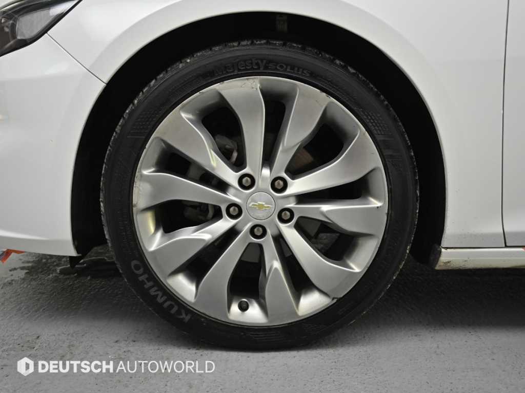 CHEVROLET Malibu — photo 05