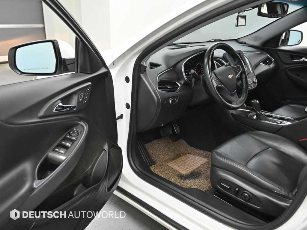 CHEVROLET Malibu — photo 10