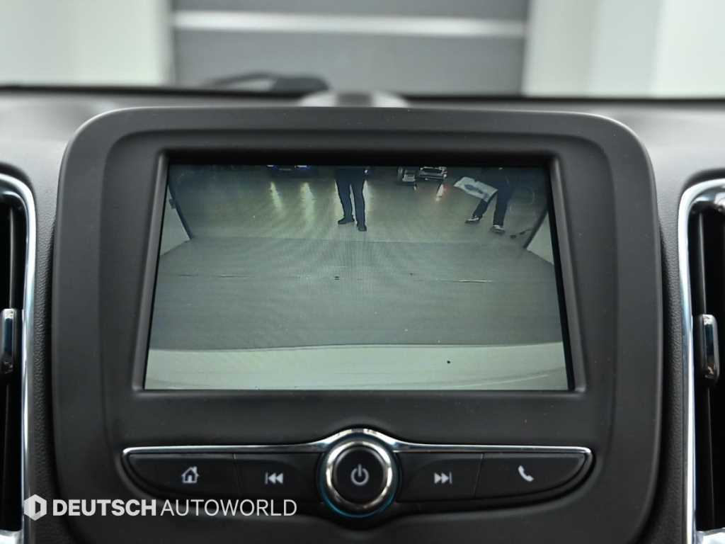 CHEVROLET Malibu — photo 14