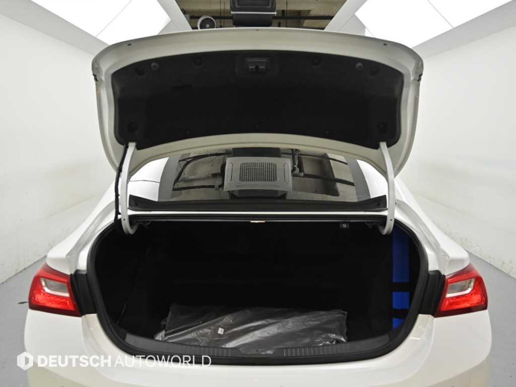 CHEVROLET Malibu — photo 18