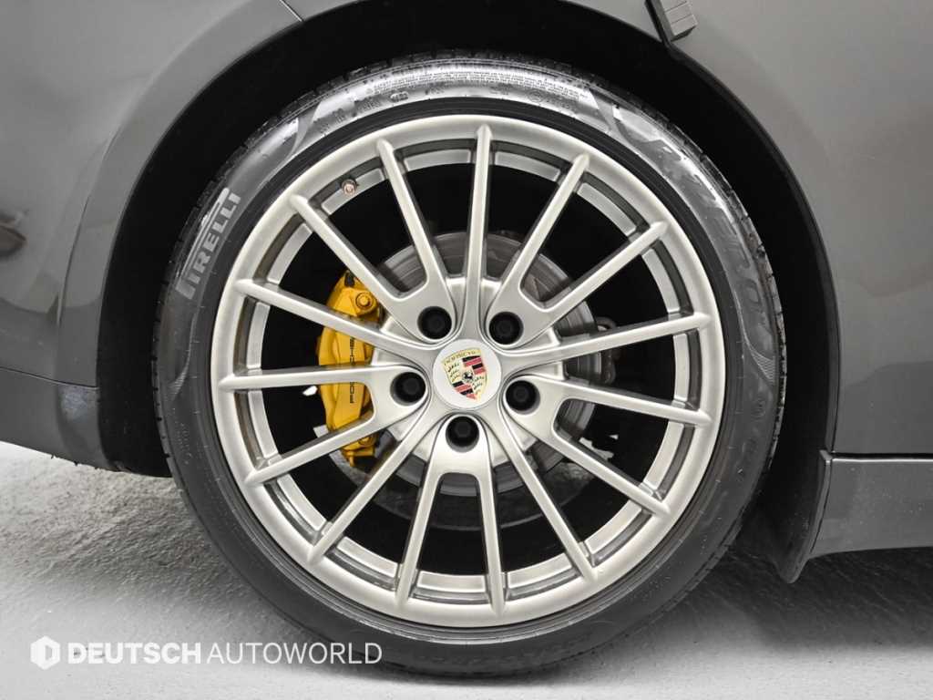 Porsche Panamera — photo 05
