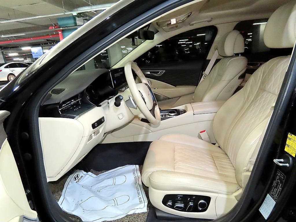 Kia K9 — photo 06