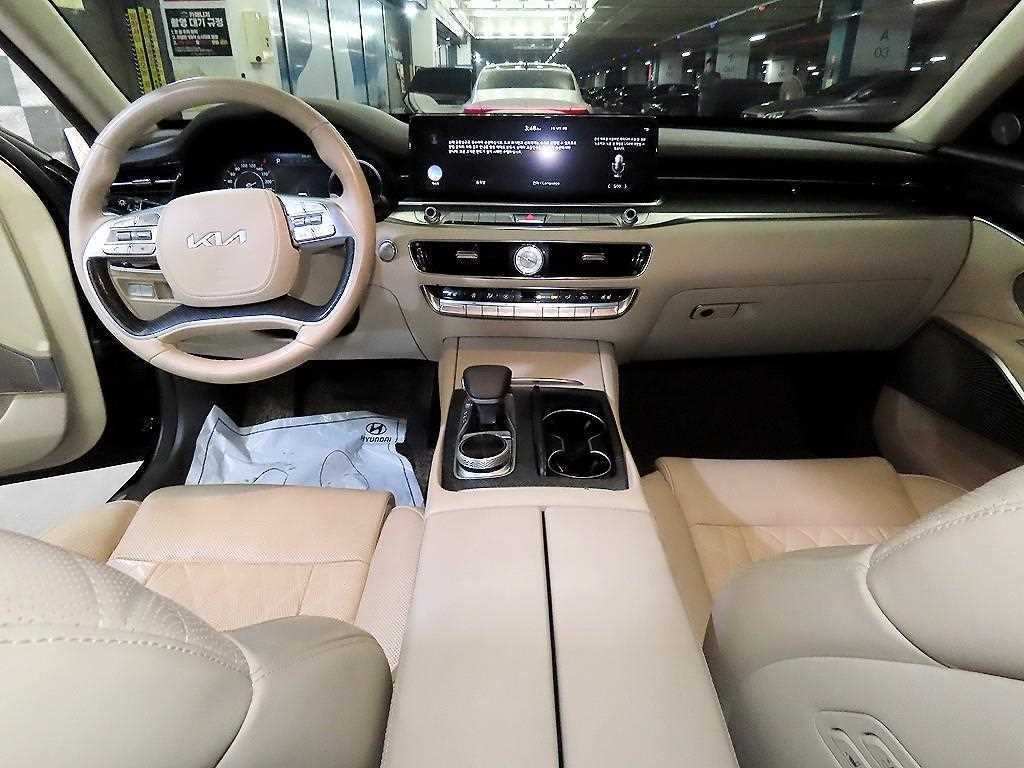 Kia K9 — photo 10