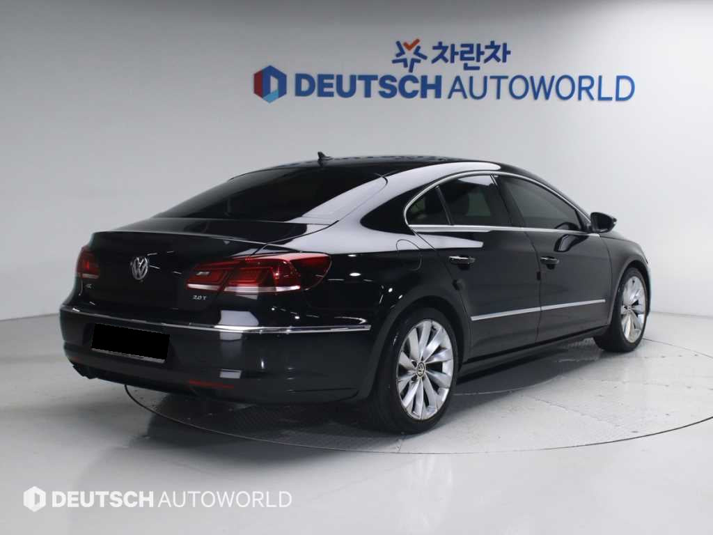 Volkswagen CC — photo 02