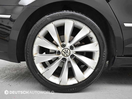 Volkswagen CC — photo 05