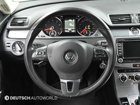 Volkswagen CC — photo 13