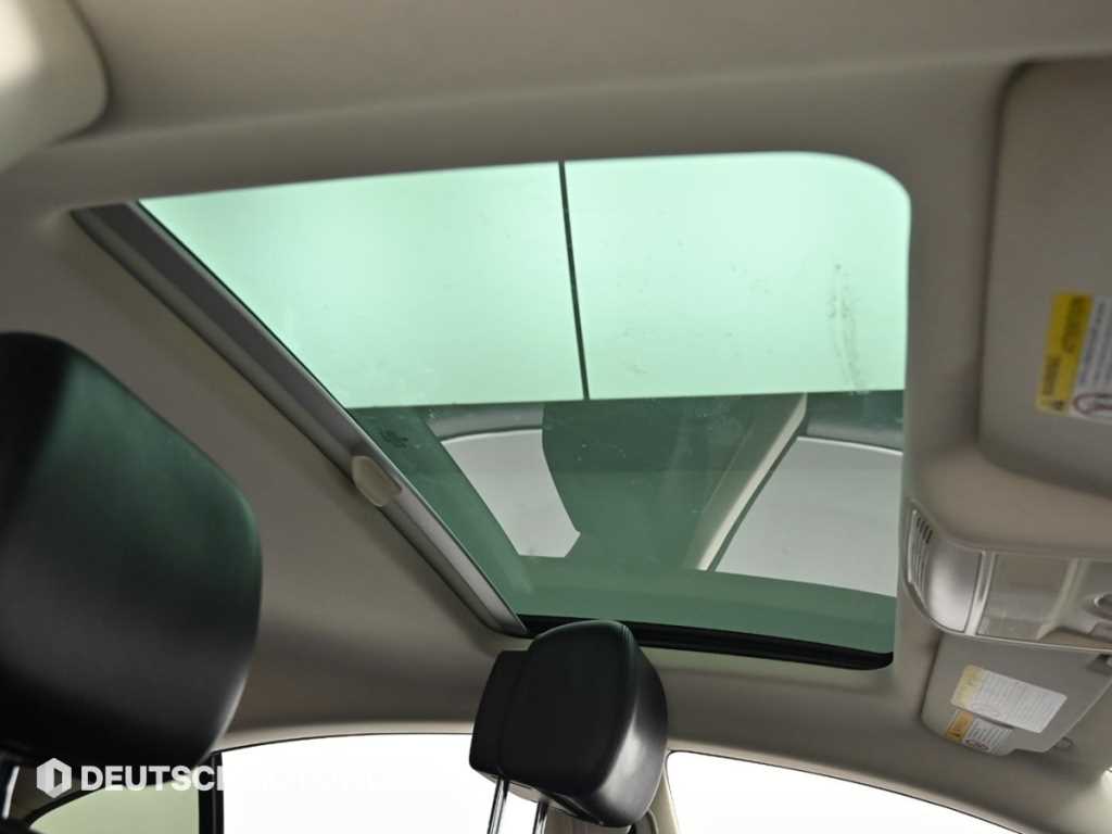 Volkswagen CC — photo 18