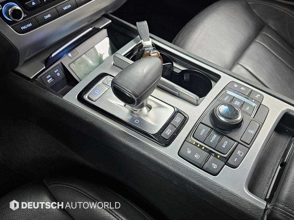 Genesis G80 — photo 09