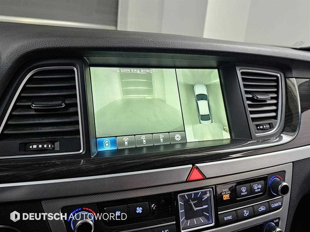 Genesis G80 — photo 15