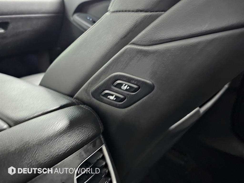 Genesis G80 — photo 17
