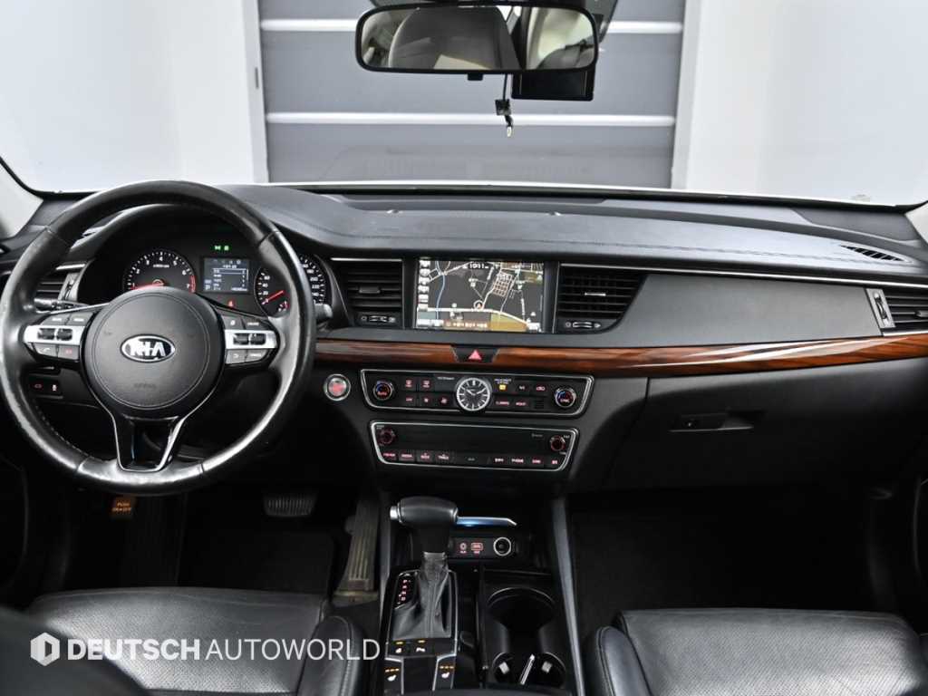 Kia K7 — photo 07