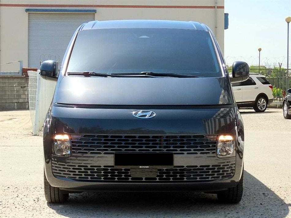 Hyundai Staria — photo 01
