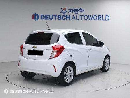 CHEVROLET Spark — photo 02