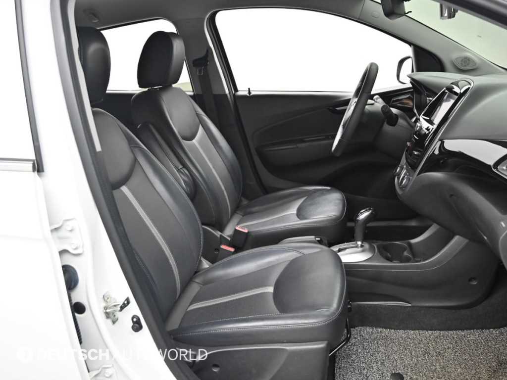 CHEVROLET Spark — photo 10