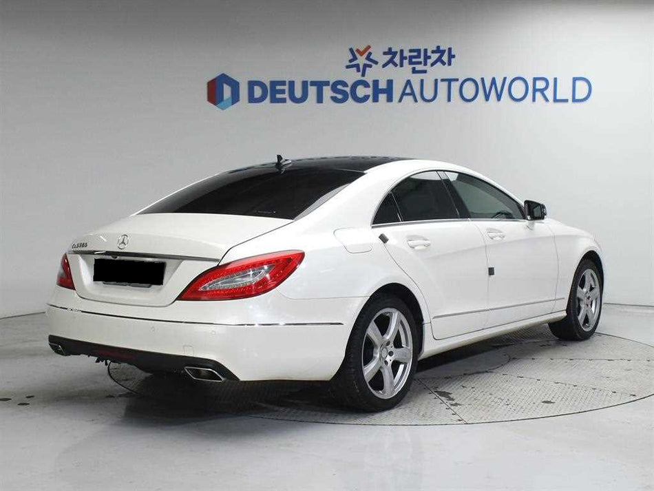 Mercedes-Benz CLS-Class — photo 02
