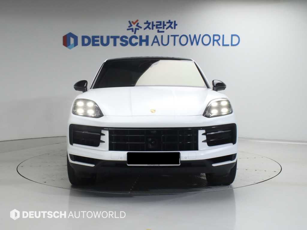 Porsche Cayenne — photo 03