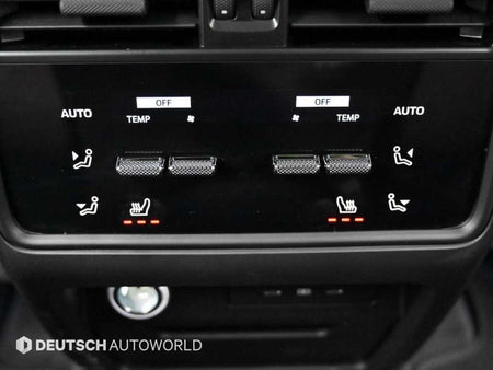 Porsche Cayenne — photo 16
