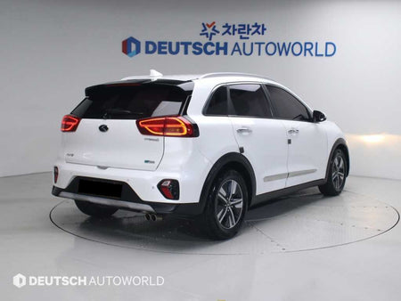 Kia Niro — photo 02
