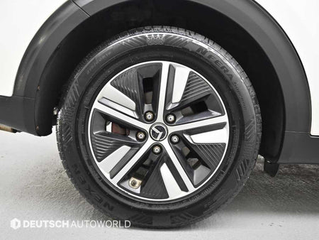 Kia Niro — photo 05