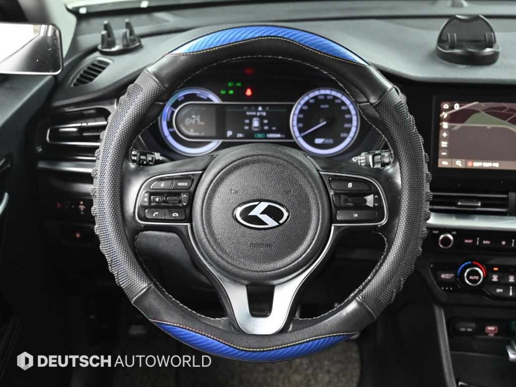 Kia Niro — photo 13