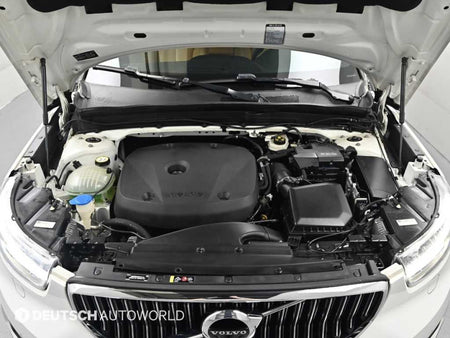 Volvo XC40 — photo 06
