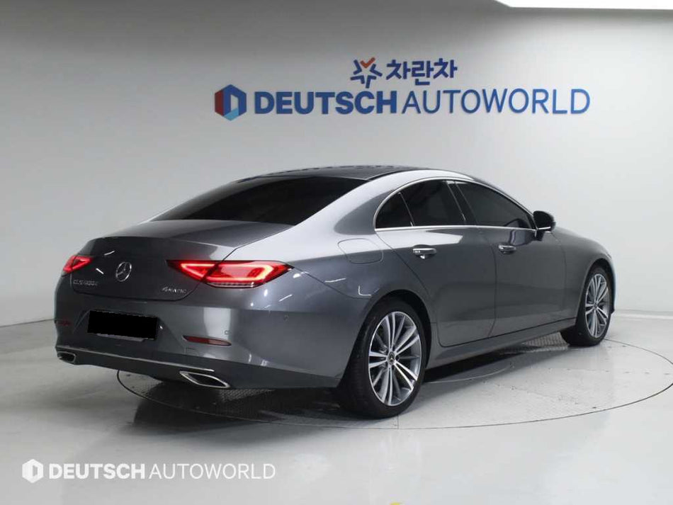 Mercedes-Benz CLS-Class — photo 02