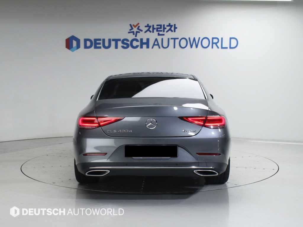 Mercedes-Benz CLS-Class — photo 04