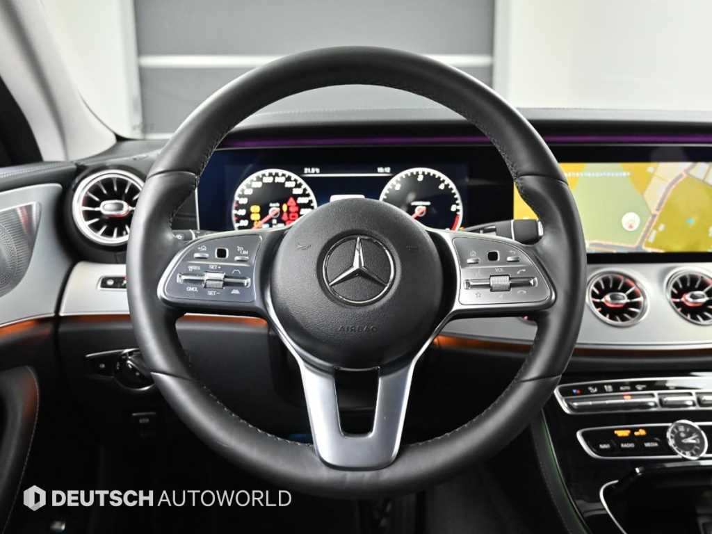 Mercedes-Benz CLS-Class — photo 13