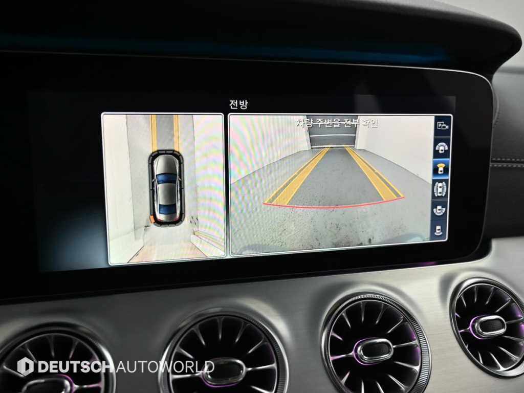 Mercedes-Benz CLS-Class — photo 15