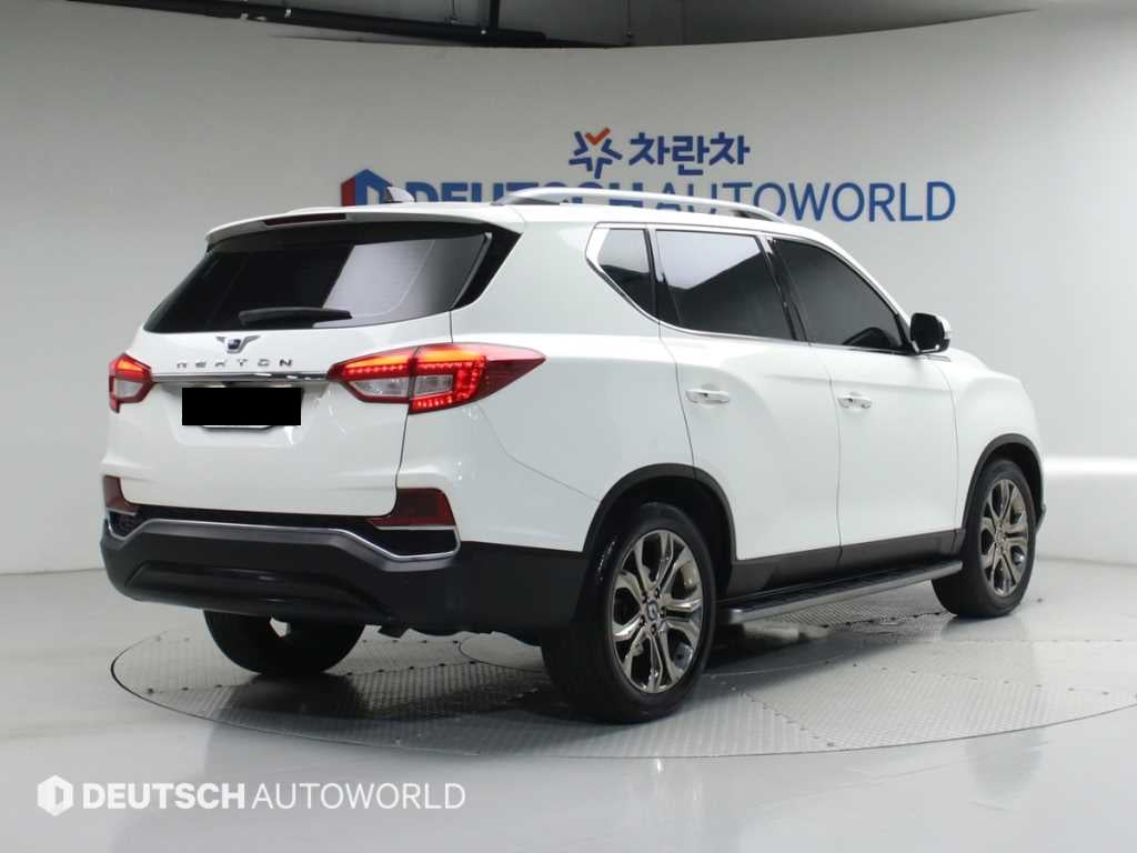 KGM Rexton — photo 02