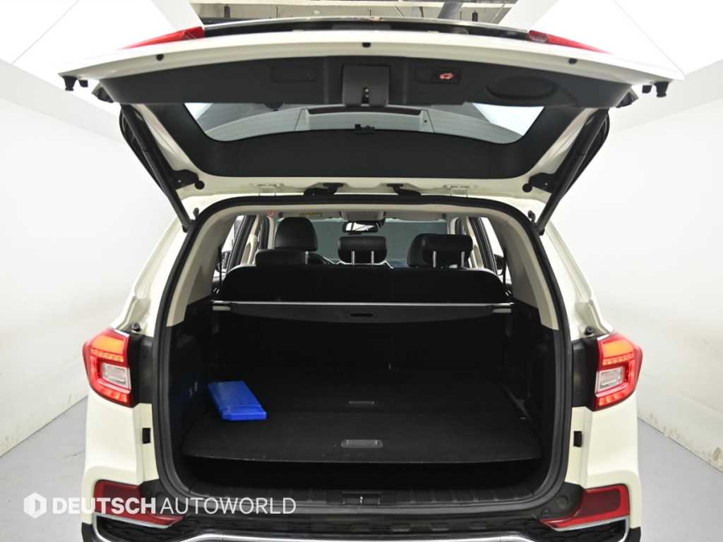 KGM Rexton — photo 19