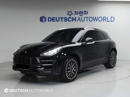 Porsche Macan — photo 01