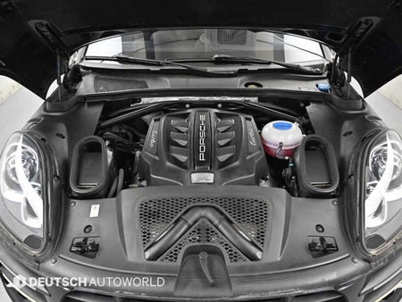 Porsche Macan — photo 06