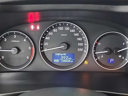Hyundai Starex — photo 06
