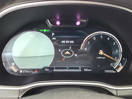 Genesis GV80 — photo 06