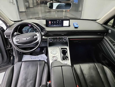 Genesis GV80 — photo 07
