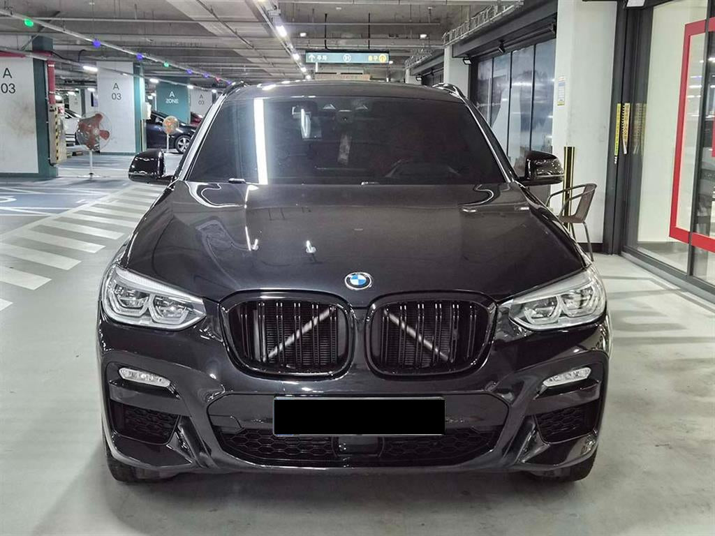 BMW X4 — photo 02