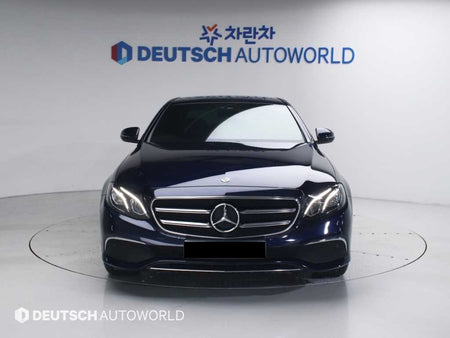 Mercedes-Benz E-Class — photo 03