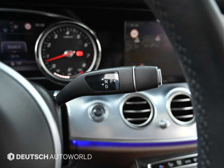 Mercedes-Benz E-Class — photo 09