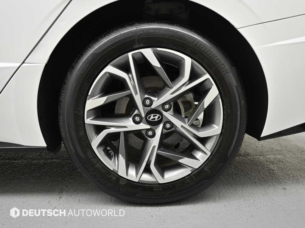 Hyundai Sonata — photo 05