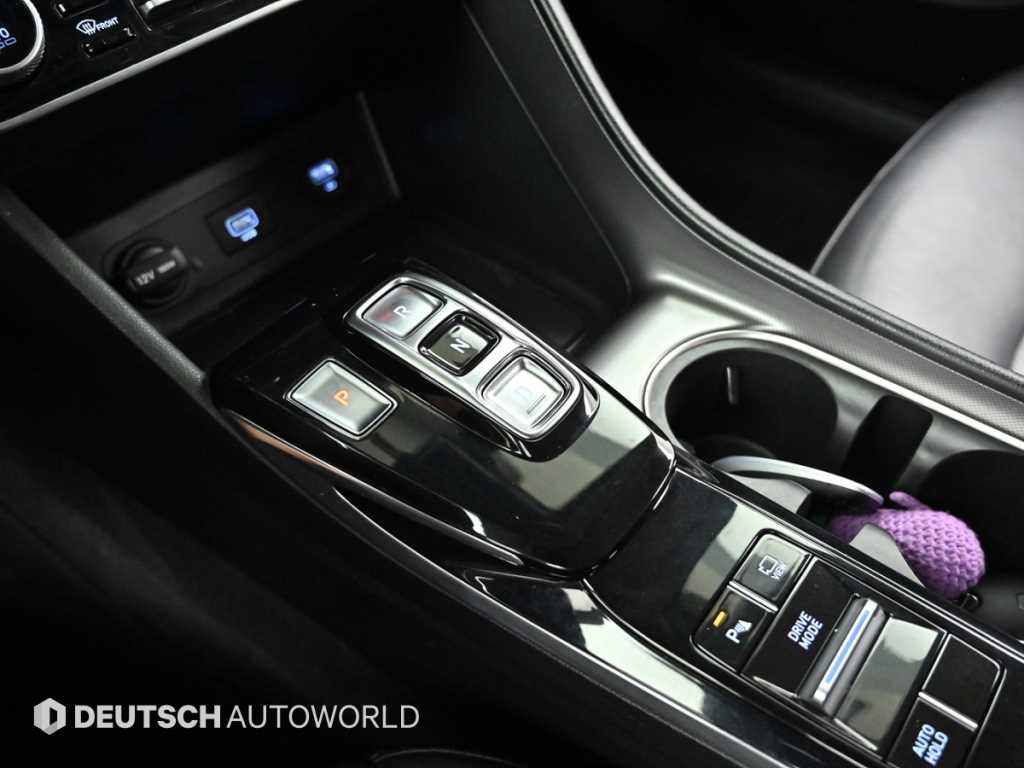 Hyundai Sonata — photo 09