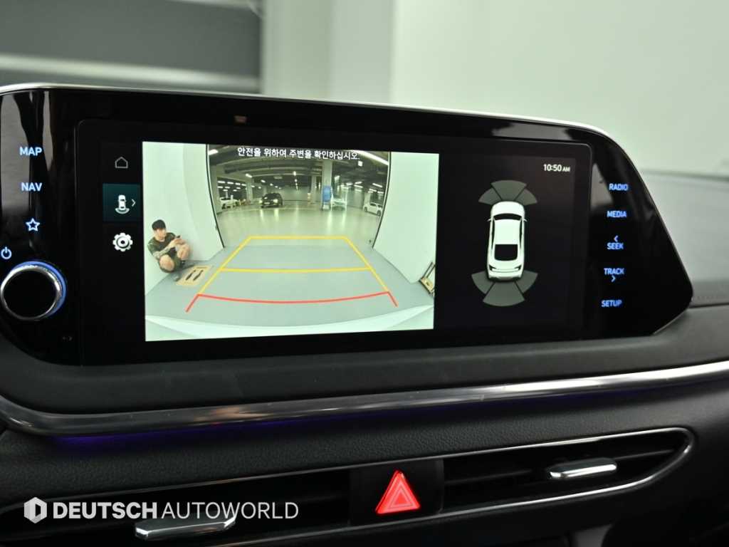 Hyundai Sonata — photo 15