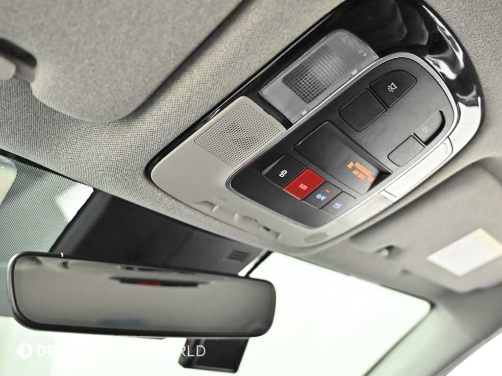 Hyundai Sonata — photo 18
